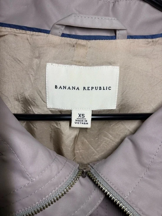 Banana Republic Taupe Hooded Short-Sleeve Trench Coat - Picture 4 of 6